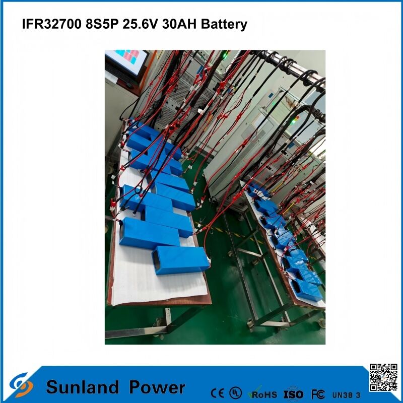 IFR32700 8S5P 25.6V 30AH बैटरी रोबोट लॉजिस्टिक्स के लिए उपयोग की जाती है स्वायत्त मोबाइल रोबोट स्वचालित निर्देशित वाहन स्वचालित फोर्कलिफ्ट बैटरी प्रतिस्थापन प्रणाली बैटरी